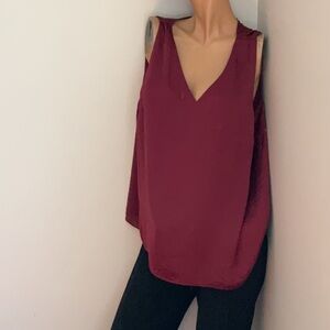 Nine West V-Neck Red Sleeveless Blouse